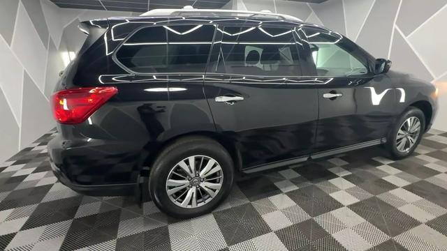 used 2020 Nissan Pathfinder car, priced at $19,498