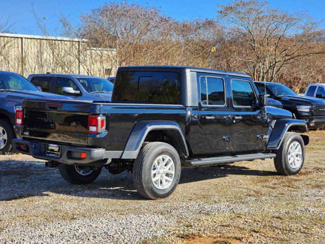 new 2023 Jeep Gladiator car, priced at $53,290