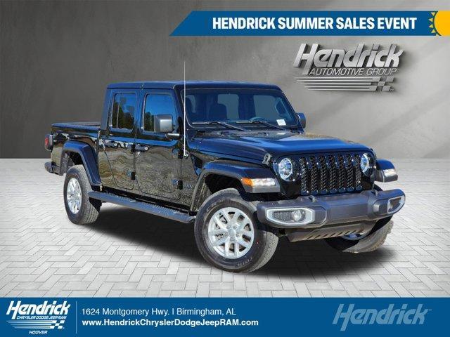 new 2023 Jeep Gladiator car, priced at $53,290