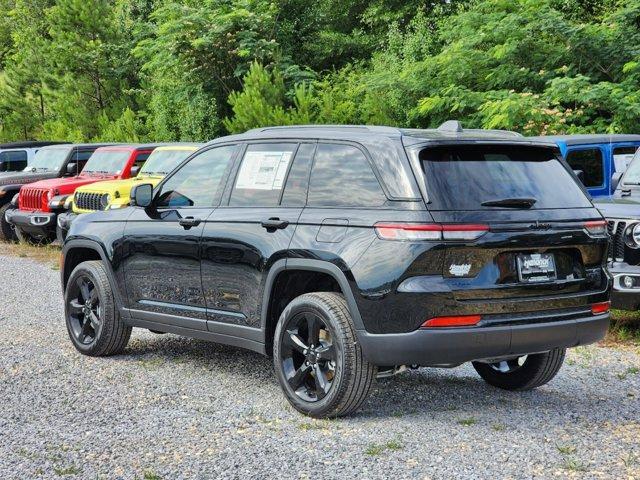 new 2024 Jeep Grand Cherokee car, priced at $46,520