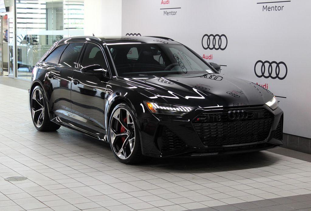 new 2025 Audi RS 6 Avant car, priced at $151,045