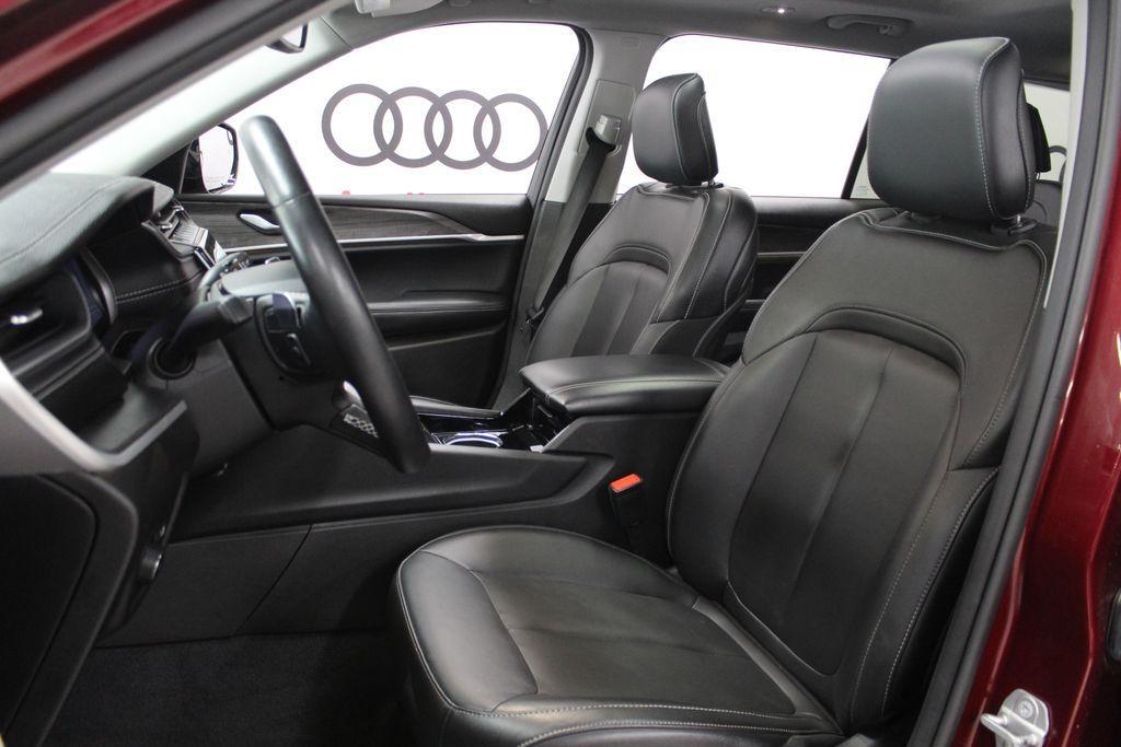 used 2021 Jeep Grand Cherokee L car, priced at $24,978