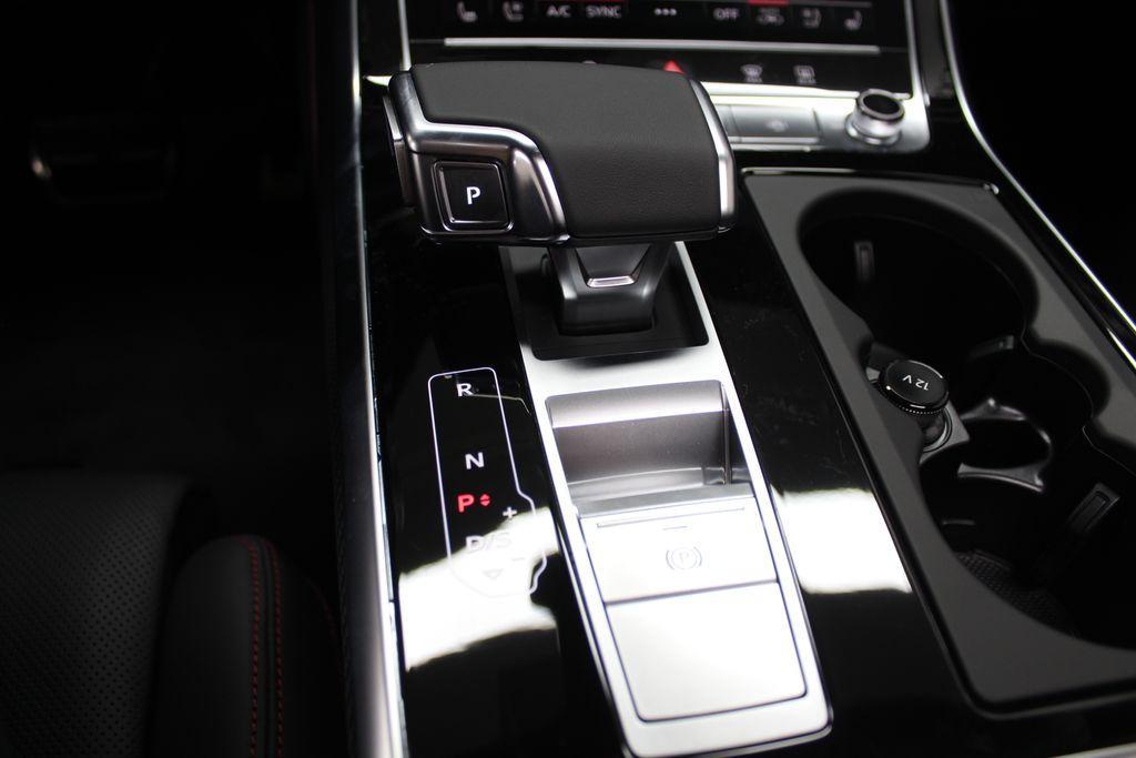 new 2026 Audi Q8 car, priced at $100,900