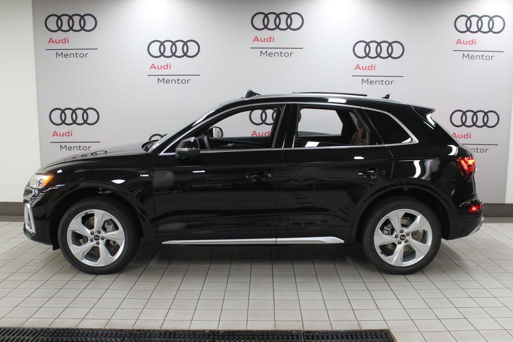 new 2025 Audi Q5 car, priced at $58,175