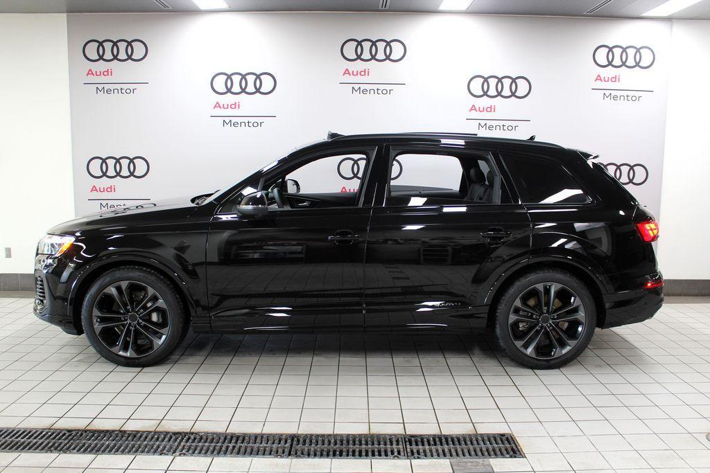 new 2026 Audi Q7 car, priced at $78,445