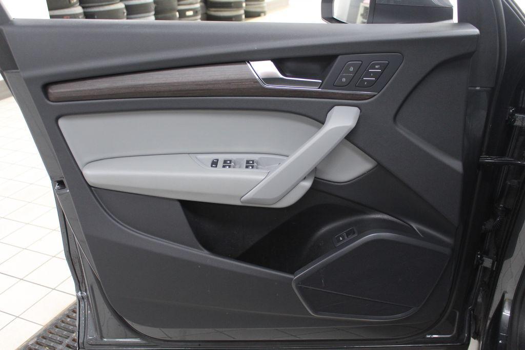 used 2024 Audi Q5 car, priced at $39,689