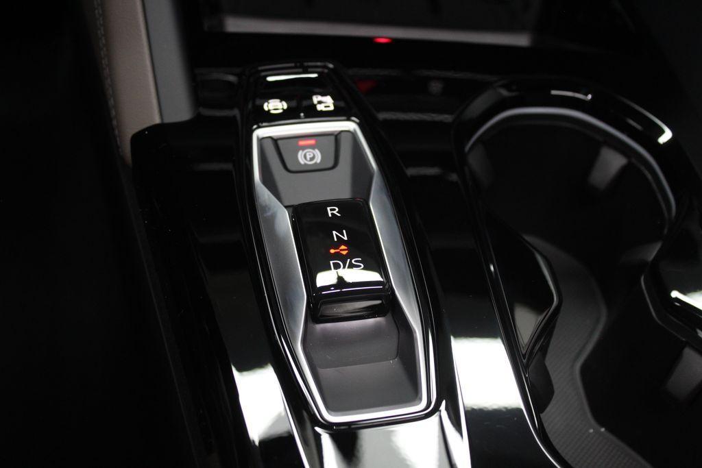 new 2025 Audi Q5 car, priced at $61,300