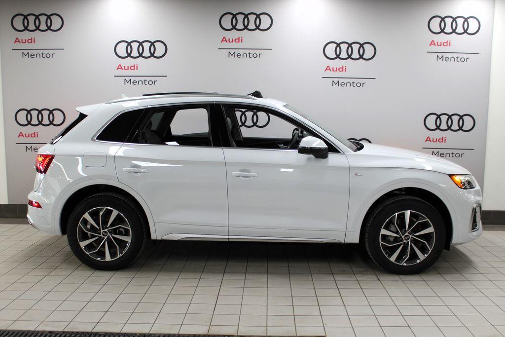 new 2025 Audi Q5 car, priced at $57,375