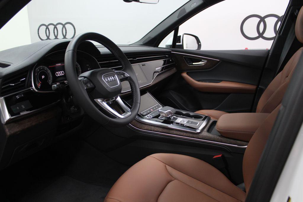 used 2025 Audi Q7 car, priced at $66,675