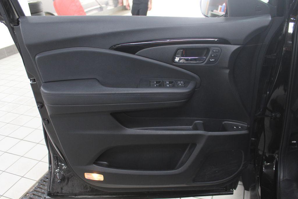 used 2021 Honda Passport car, priced at $28,775