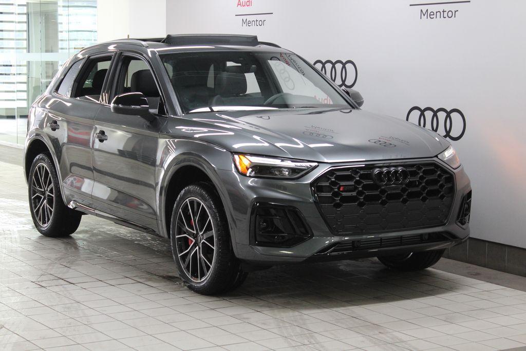 new 2025 Audi SQ5 car, priced at $70,140