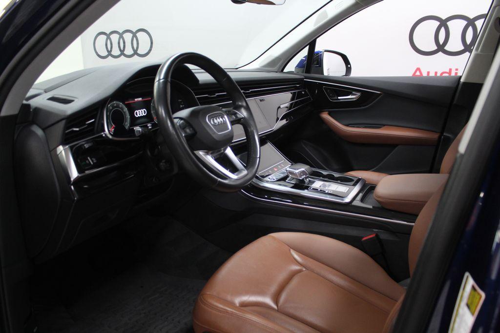 used 2022 Audi Q7 car, priced at $33,129