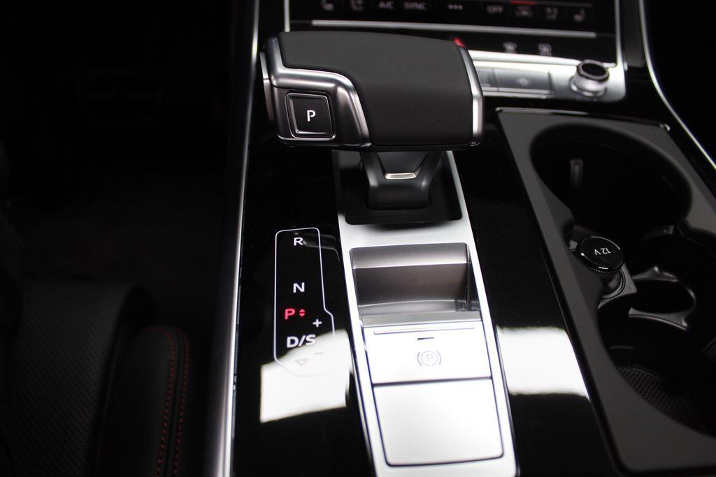 new 2026 Audi Q7 car, priced at $83,590