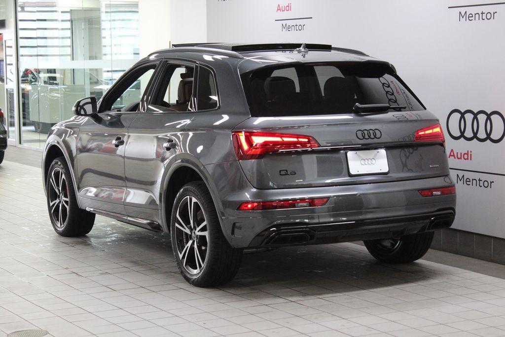 new 2025 Audi Q5 car, priced at $60,290