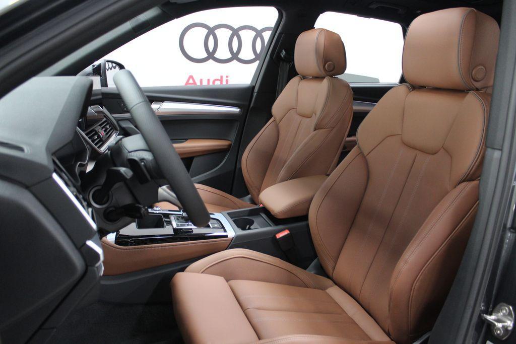 new 2025 Audi Q5 car, priced at $60,290