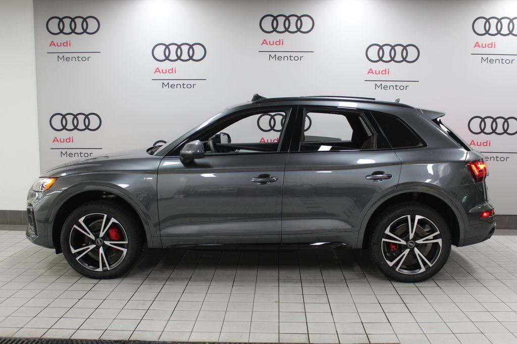 new 2025 Audi Q5 car, priced at $60,290