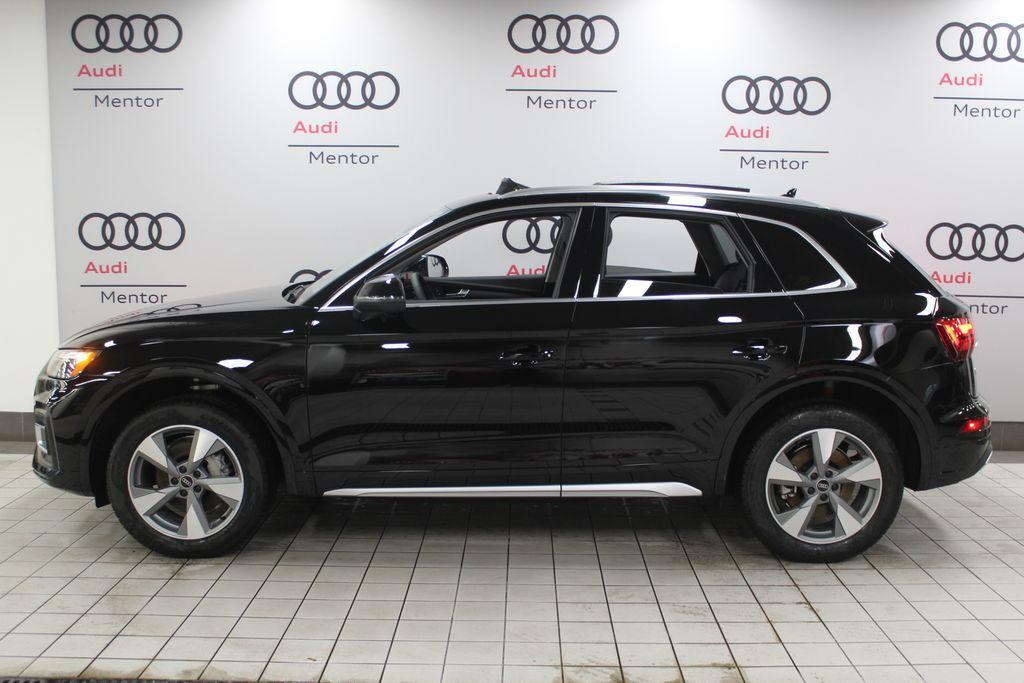 used 2024 Audi Q5 car, priced at $45,989