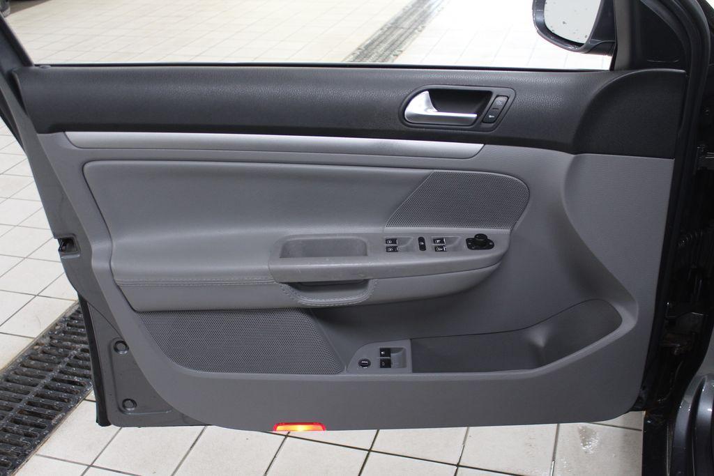 used 2006 Volkswagen Jetta car, priced at $3,994