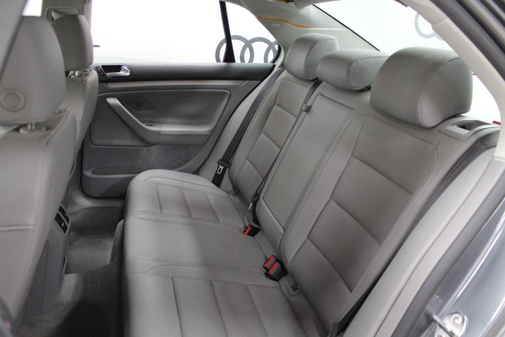 used 2006 Volkswagen Jetta car, priced at $3,994