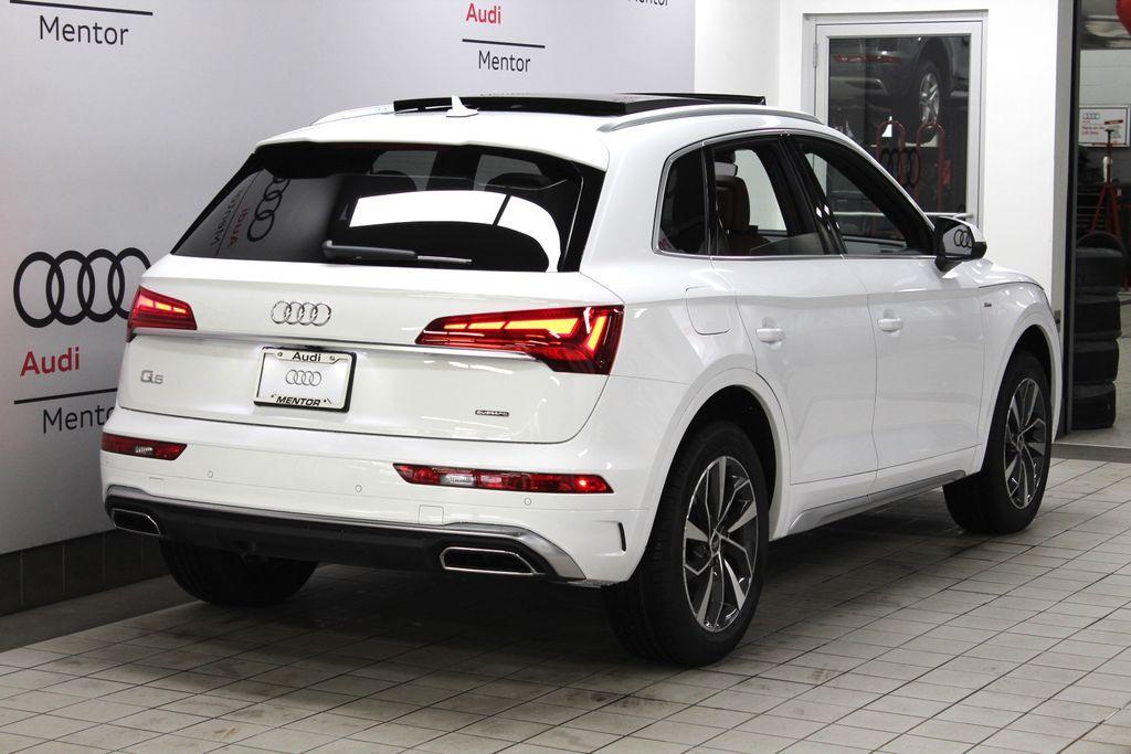 new 2025 Audi Q5 car, priced at $56,155