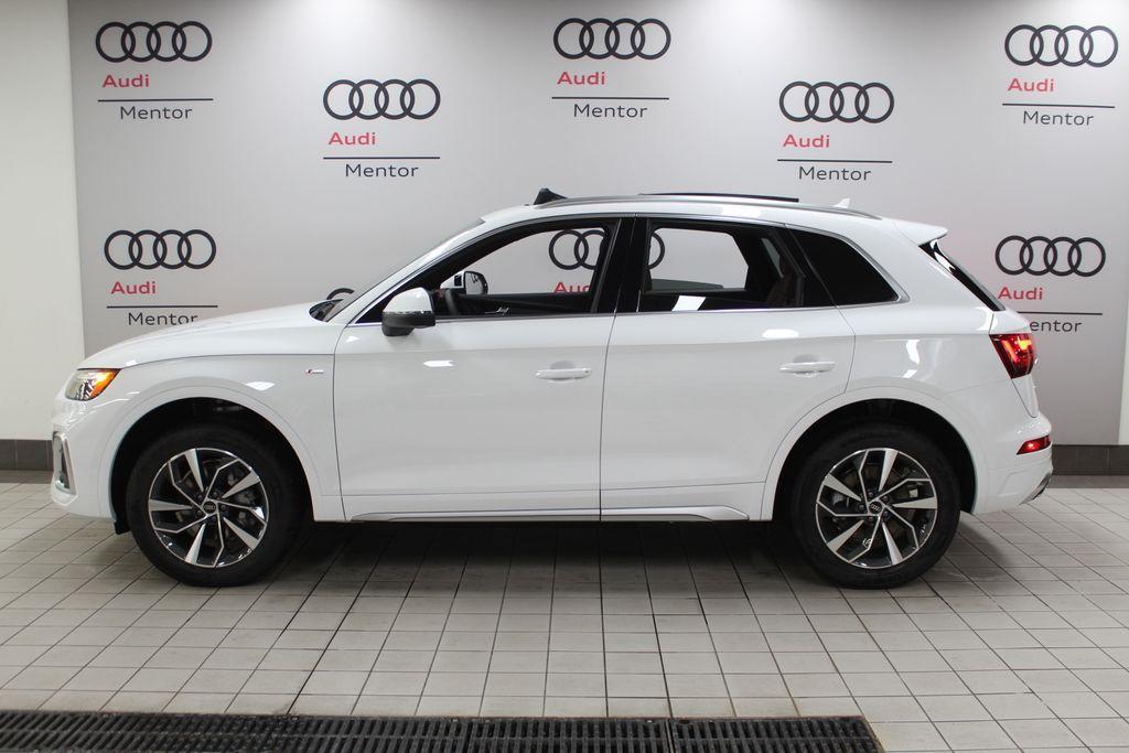 new 2025 Audi Q5 car, priced at $56,155