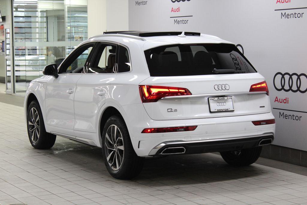 new 2025 Audi Q5 car, priced at $56,155