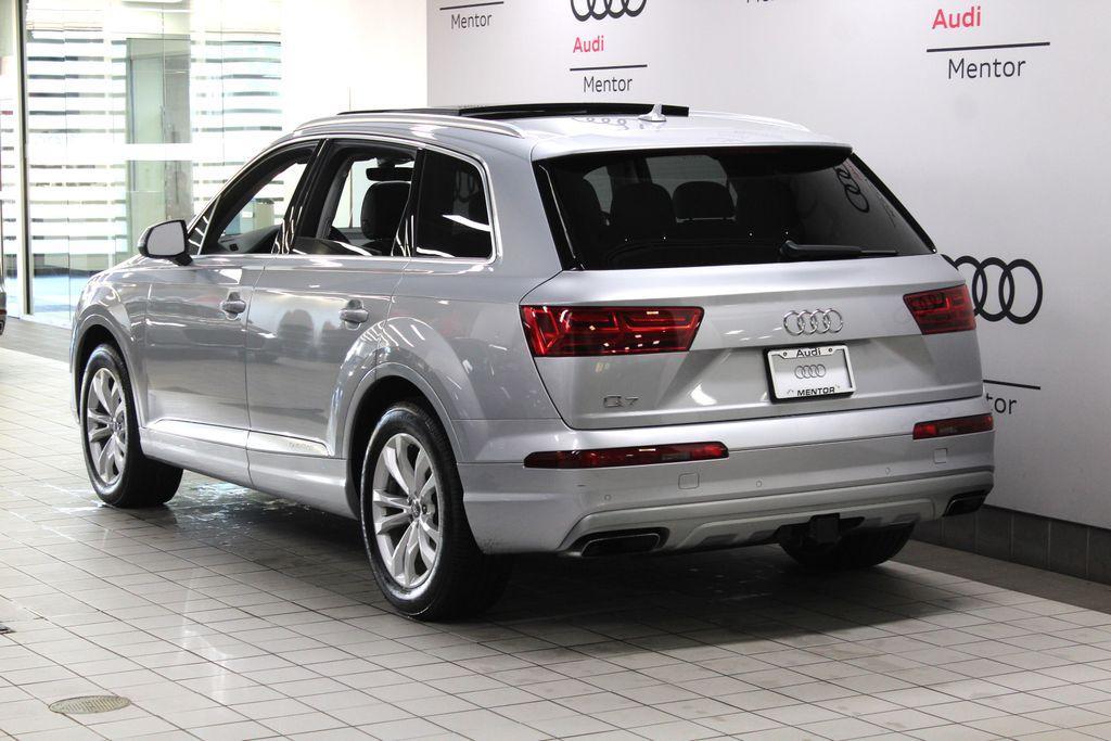 used 2019 Audi Q7 car, priced at $21,689