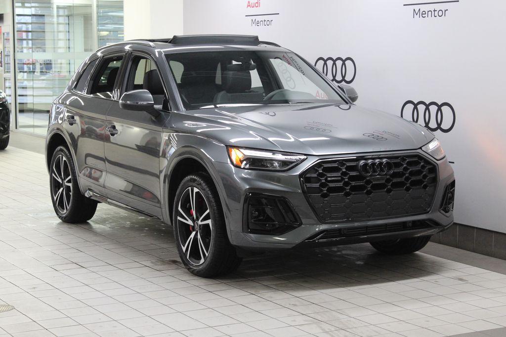 new 2025 Audi Q5 car, priced at $59,015