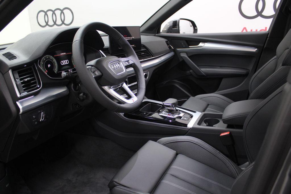 new 2025 Audi Q5 car, priced at $59,015