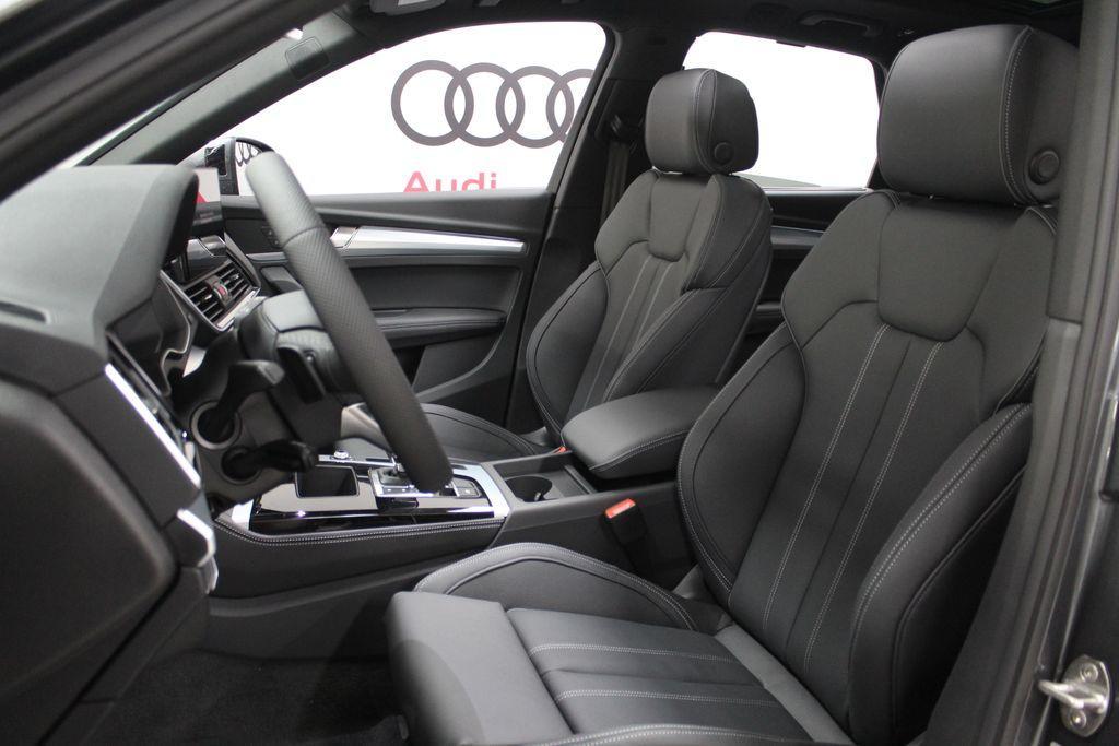 new 2025 Audi Q5 car, priced at $59,015