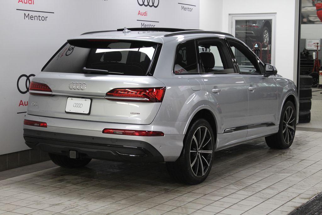 used 2020 Audi Q7 car, priced at $33,989