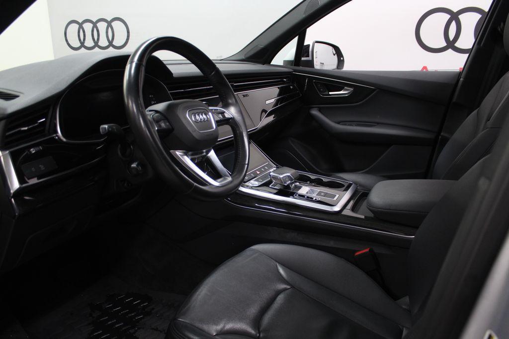 used 2020 Audi Q7 car, priced at $33,989