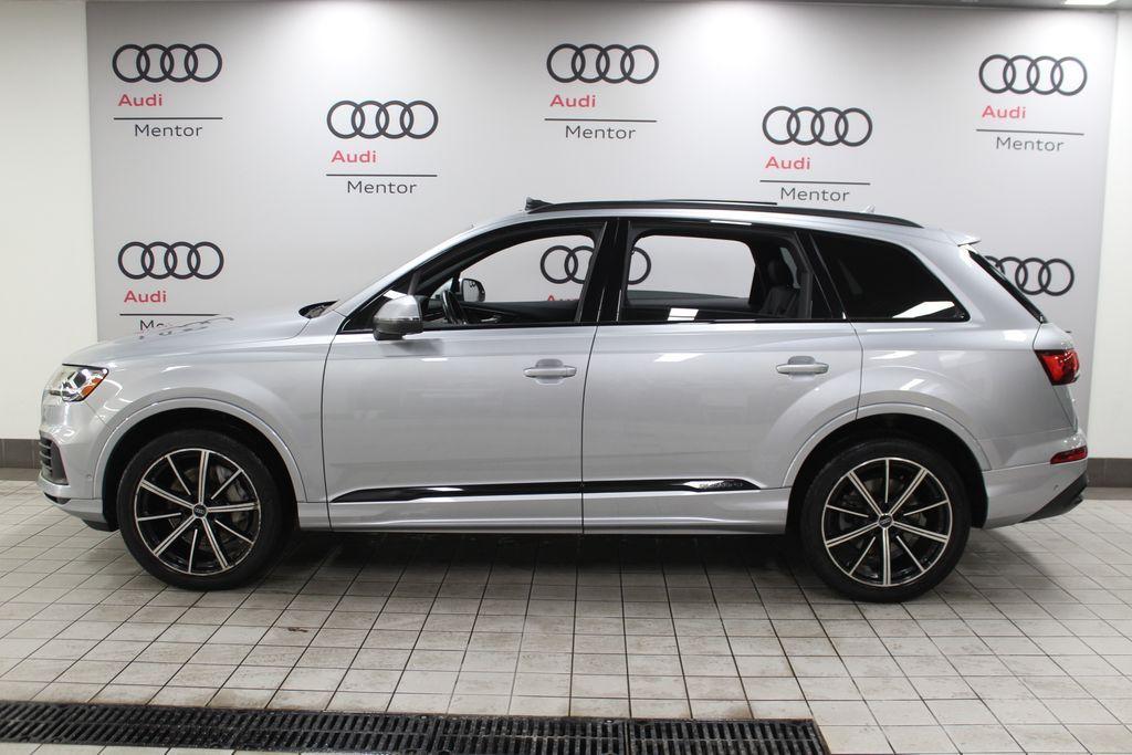 used 2020 Audi Q7 car, priced at $33,989