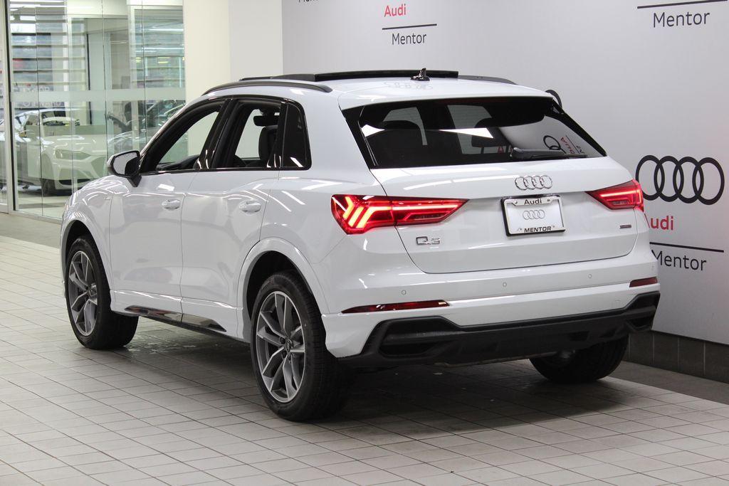 new 2024 Audi Q3 car, priced at $46,905