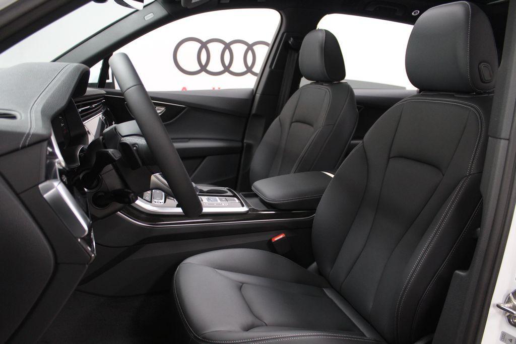 used 2025 Audi Q7 car, priced at $66,400