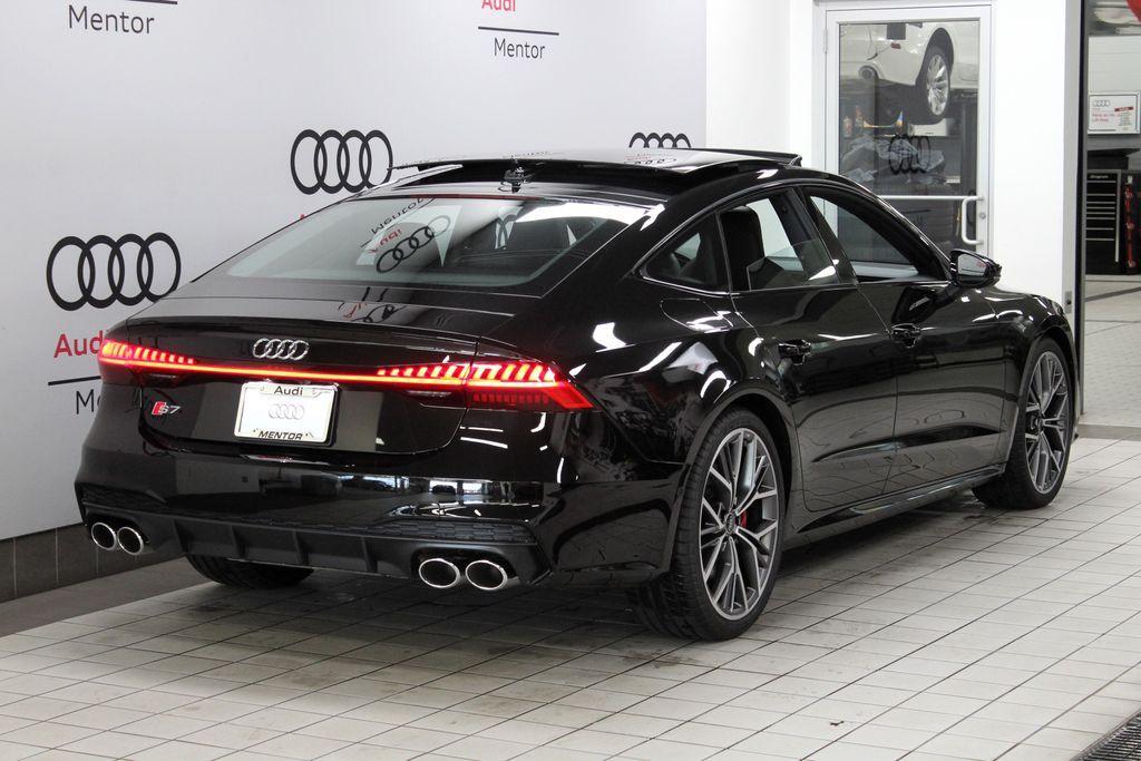 new 2025 Audi S7 car, priced at $105,355