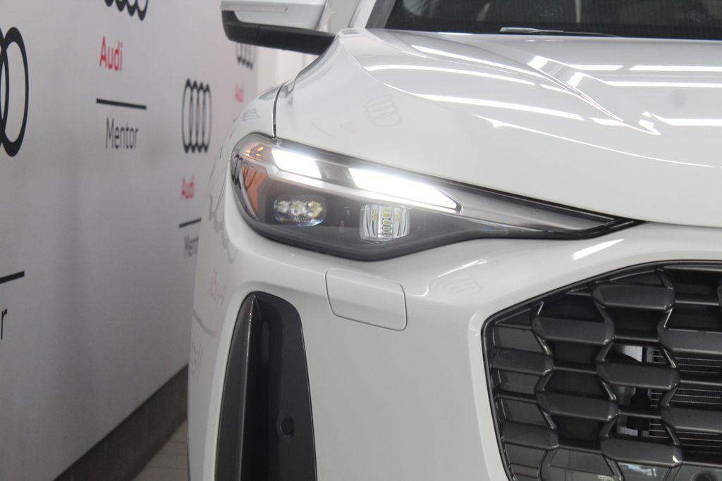 new 2025 Audi Q5 car, priced at $57,775