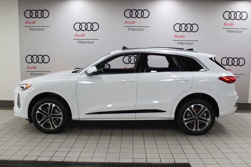 new 2025 Audi Q5 car, priced at $57,180