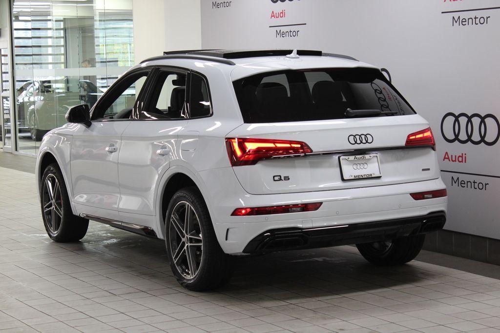 new 2025 Audi Q5 car, priced at $68,550