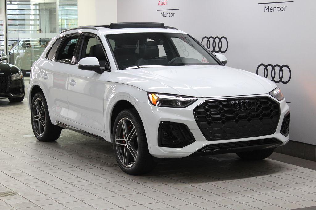 new 2025 Audi Q5 car, priced at $68,550