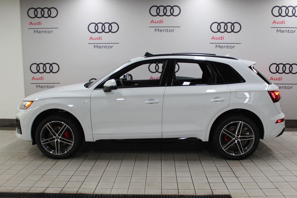 new 2025 Audi Q5 car, priced at $68,550