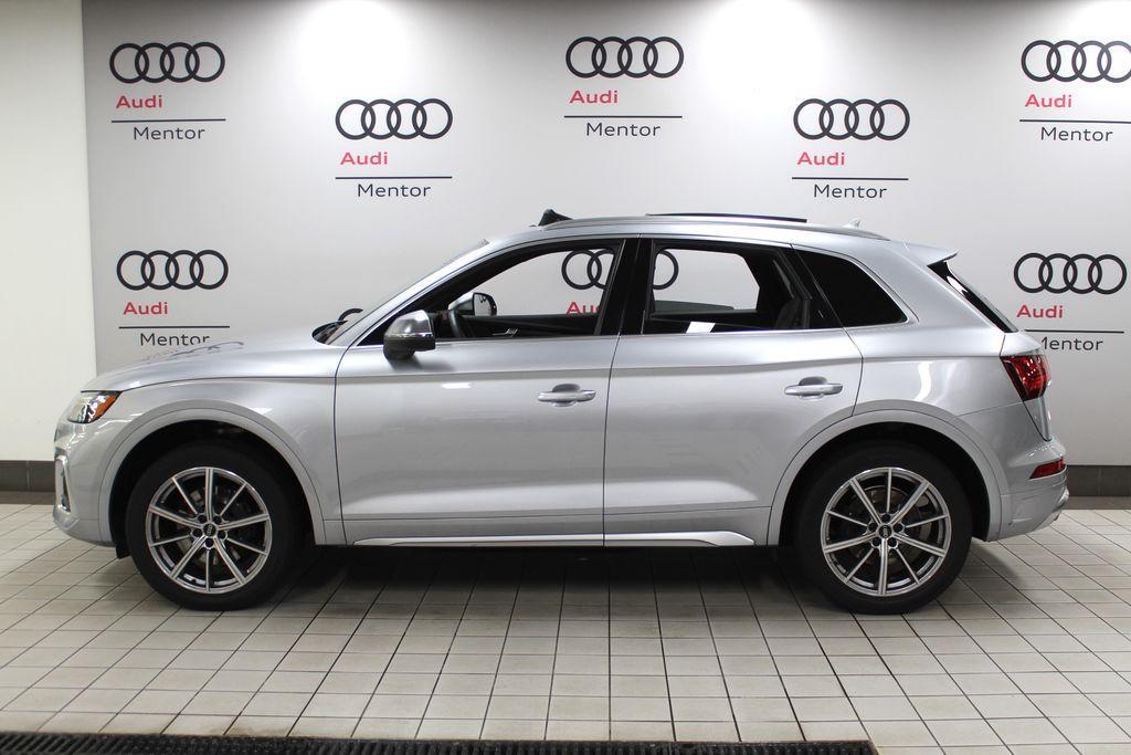 used 2022 Audi SQ5 car, priced at $42,990