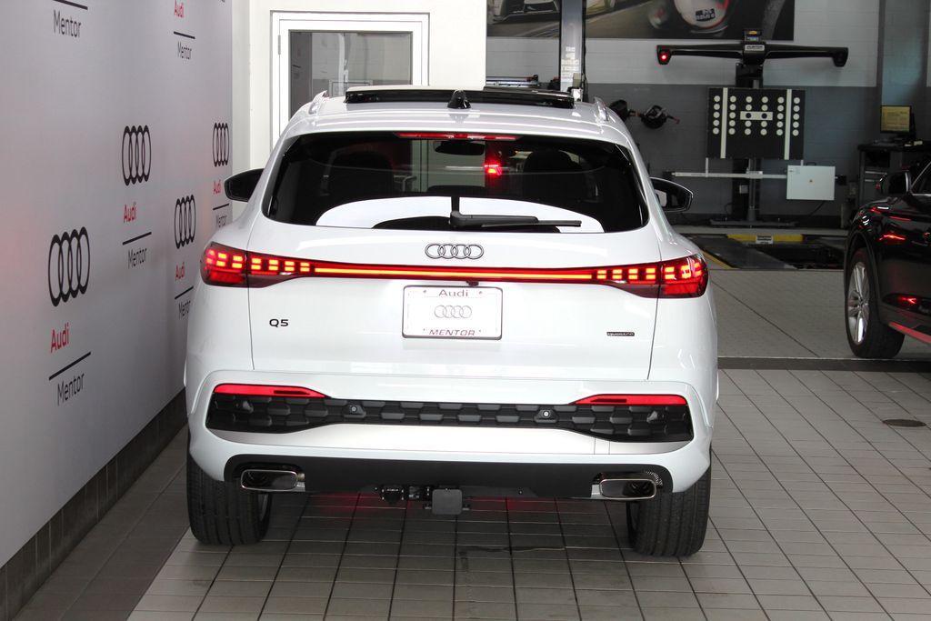 new 2025 Audi Q5 car, priced at $61,000