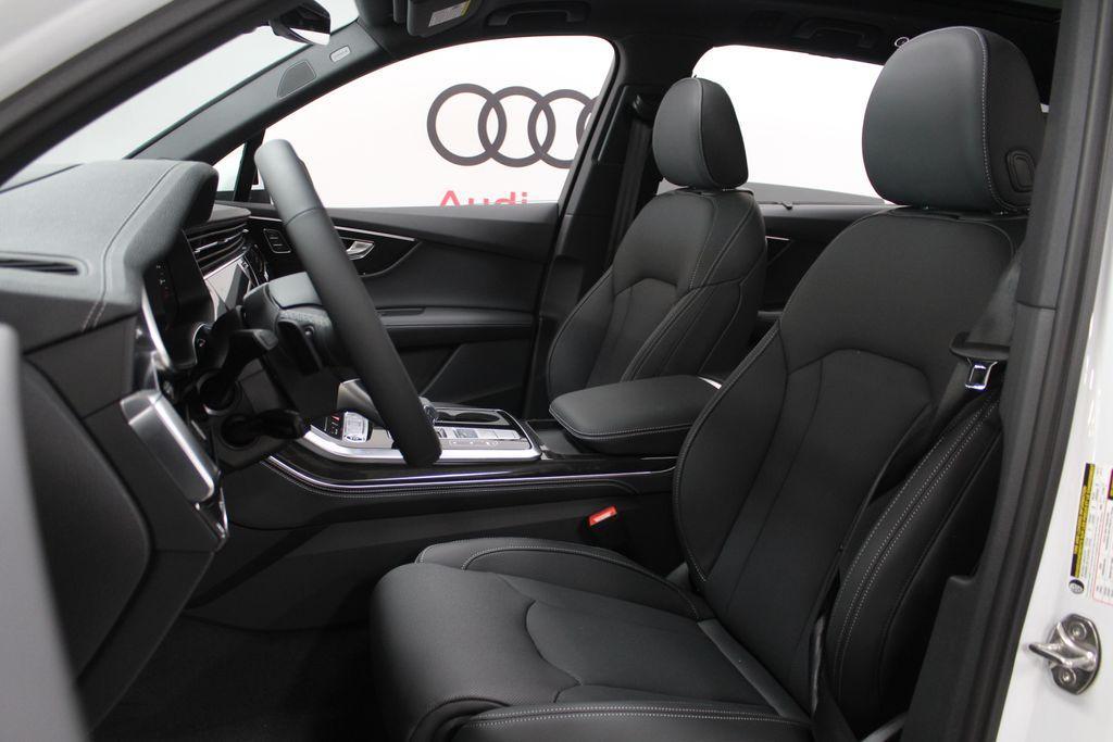 new 2026 Audi Q7 car, priced at $81,995