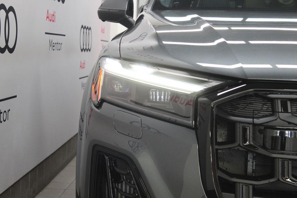 new 2026 Audi Q7 car, priced at $85,540