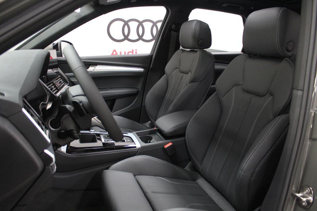 new 2025 Audi Q5 car, priced at $59,340