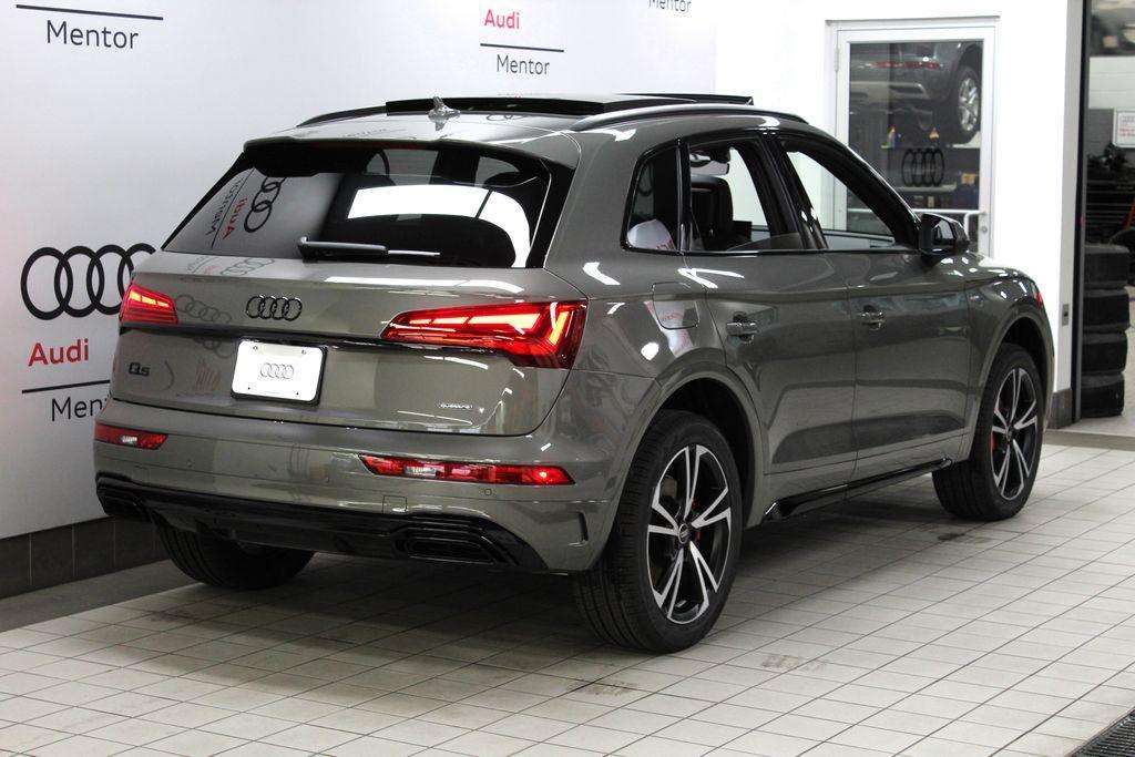 new 2025 Audi Q5 car, priced at $59,340