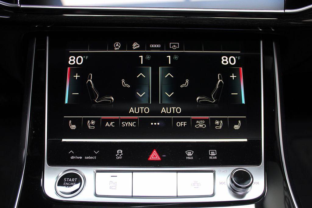 new 2025 Audi Q7 car, priced at $77,580