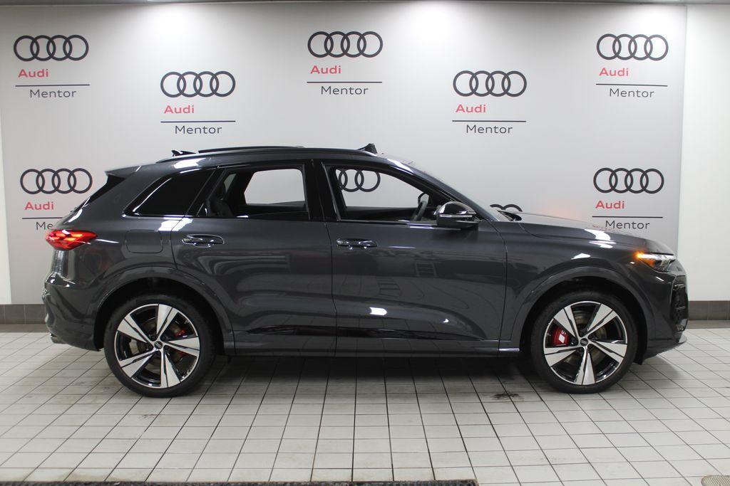 new 2025 Audi SQ5 car, priced at $72,815