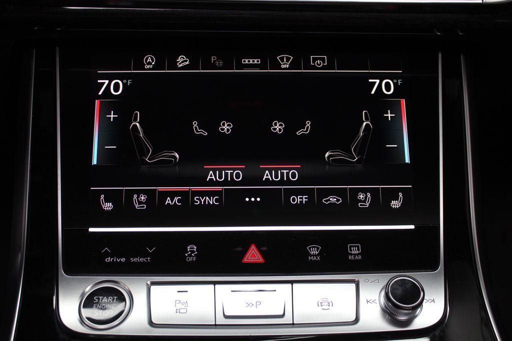 new 2025 Audi Q7 car, priced at $81,650